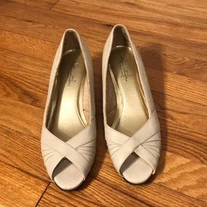 Cream Heels